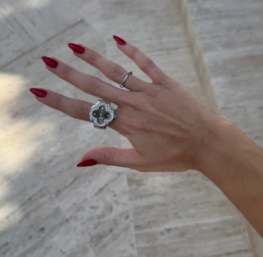 オラリムウォッチリング | CLEEF